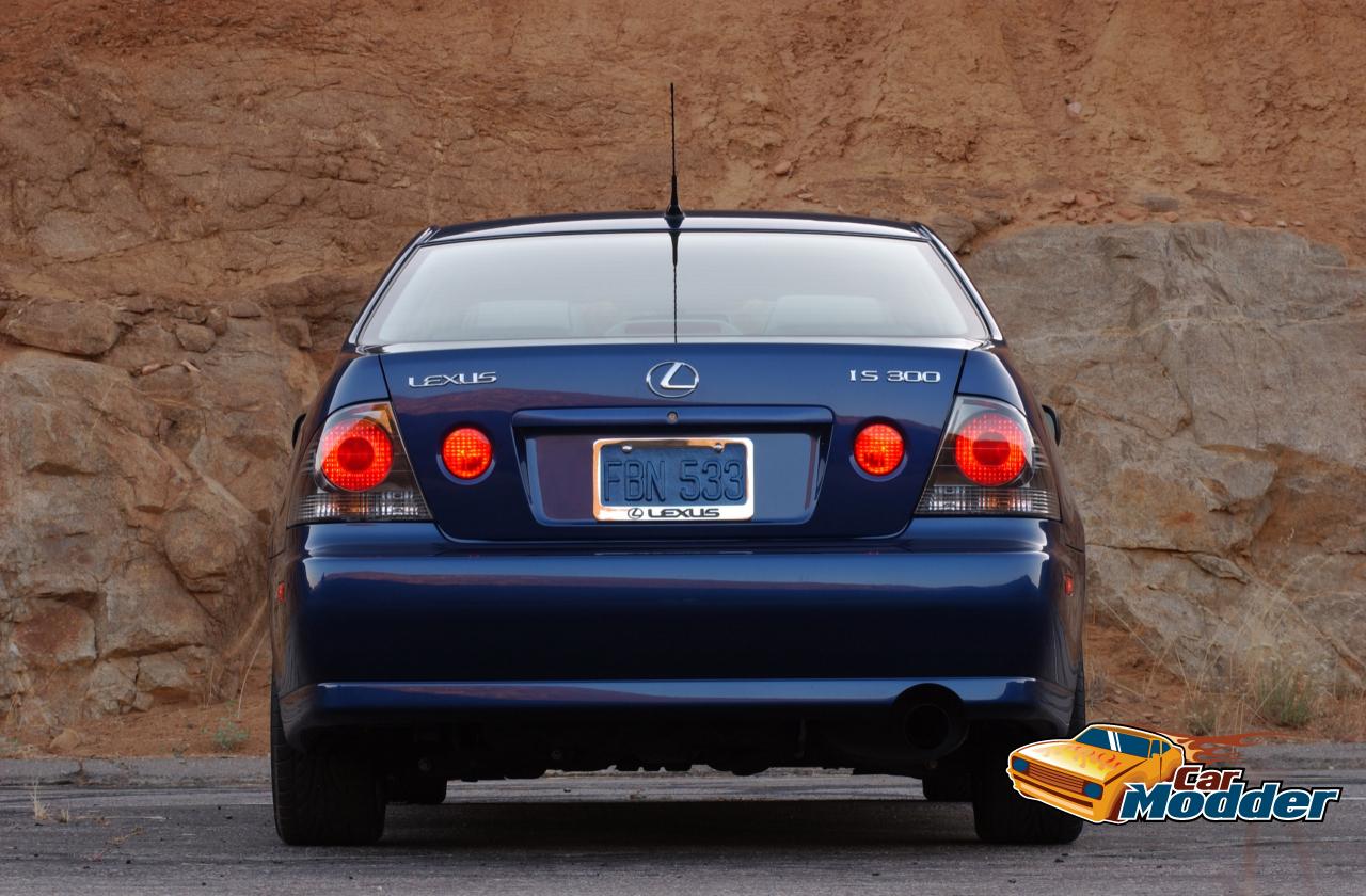 2003 Lexus IS300