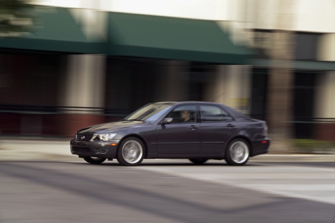 2005 Lexus IS300